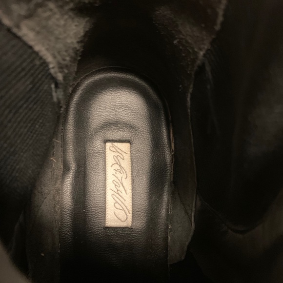 Vintage Lord and Taylor leather booties - Picture 7 of 7